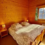 92 Grand Familial 8 Pax *