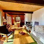 92 Grand Familial 8 Pax