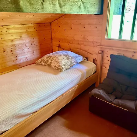 92 Grand Familial 8 Pax Chalet *