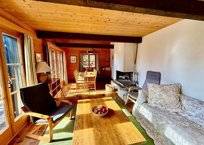 92 Grand Familial 8 Pax